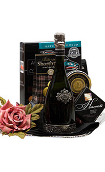 Champagne Gifts | Segura Viudas | Gift Baskets