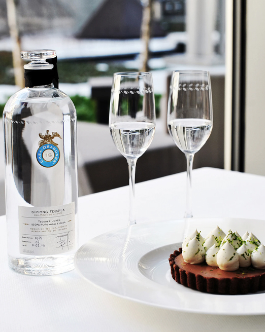 Casa Dragones Tequila Joven - Image 3